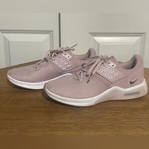 Nike Women's Dusty Pink Airmax Size 7.5